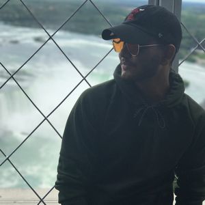 Meet your Posher, Talha